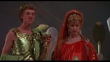 Caligula filminden porno sahneleri
